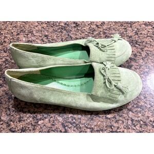 Bijou Womens 9M Light Green Suede Fringe Tassel Loafers Flats 36-2655-3